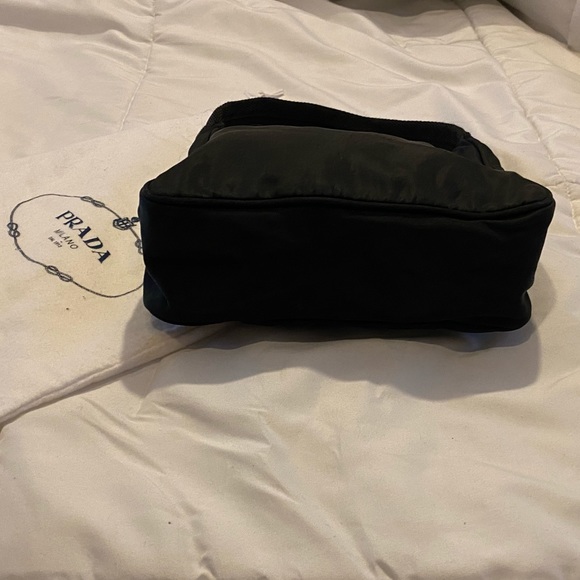 🛍SOLD🛍 PRADA Nylon Bag - Picture 6 of 8
